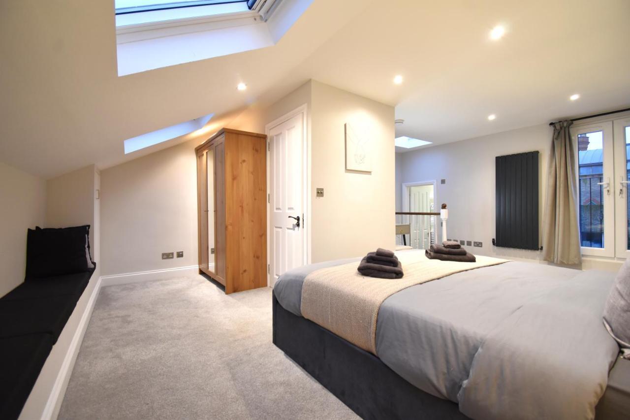 Stunning 3 Bed Apartment ロンドン エクステリア 写真